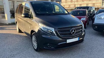 Preto Usado 2021 Mercedes Vito Van | € 42.500 (Preço justo)