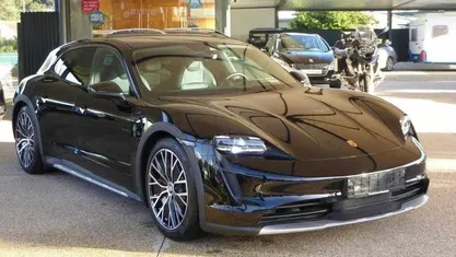 Usado Porsche Taycan 350 kW (476 HP) 2022 Sedan