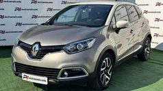 Cinzento Usado 2015 Renault Captur SUV | € 12.490 (Preço justo)