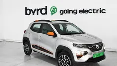 Prateado Usado 2022 Dacia Spring Comfort Plus Citadino | € 11.900 (Bom preço)