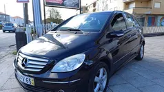 Preto Usado 2008 Mercedes B200 Monovolume | € 5.399 (Preço justo)