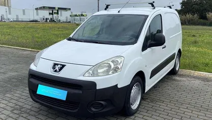 Usado Peugeot Partner 75 HP (55 kW) 2010 Branco Monovolume