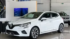Branco Usado 2019 Renault Clio IV Intens Citadino | € 14.900 (Preço justo)