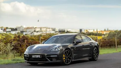 Preto Usado 2020 Porsche Panamera | € 154.900