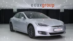 Cinzento Usado 2018 Tesla Model S Sedan | € 34.990 (Preço justo)