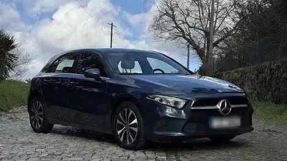 Usado Mercedes A250 218 HP (160 kW) 2021 Azul