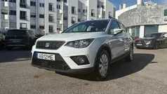 Branco Usado 2020 Seat Arona Style SUV | € 15.250 (Preço justo)
