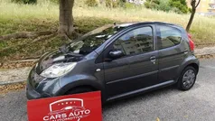 Cinzento Usado 2006 Peugeot 107 Citadino | € 4.899 (Preço justo)