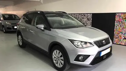 Usado 2020 Seat Arona Style SUV | € 16.000 (Preço justo)