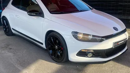 Branco Usado 2010 VW Scirocco Coupé | € 15.000 (Preço justo)