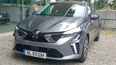 Cinza Usado 2024 Mitsubishi Colt | € 16.950 (Preço justo)