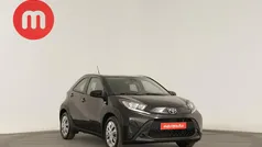 Preto Usado 2023 Toyota Aygo X-play Citadino | € 15.999 (Preço justo)