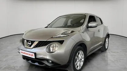 Cinzento Usado 2016 Nissan Juke SUV | € 11.950 (Preço justo)