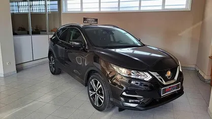 Preto Usado 2021 Nissan Qashqai SUV | € 20.900 (Preço justo)