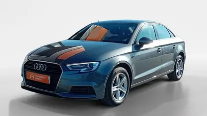 Cinza Usado 2020 Audi A3 Sport Sedan | € 19.675 (Preço justo)
