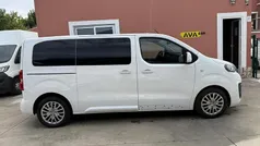Branco Usado 2020 Peugeot Traveller Active Monovolume | € 21.990 (Preço justo)
