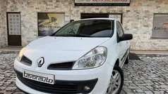 Branco Usado 2007 Renault Clio II Dynamique | € 4.500 (Preço justo)