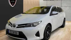 Branco Usado 2015 Toyota Auris Carrinha | € 11.950 (Preço justo)