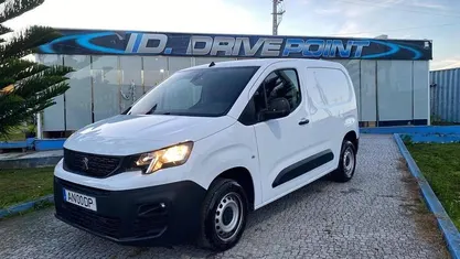 Usado Peugeot Partner 102 HP (75 kW) 2021 Branco Monovolume