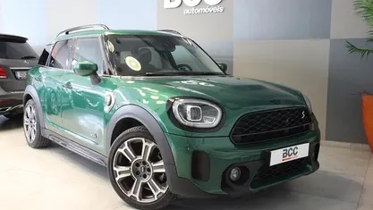 Usado Mini Countryman 220 HP (161 kW) 2022 Verde SUV