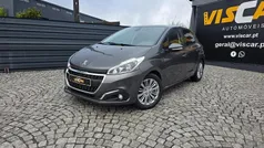 Cinza Usado 2018 Peugeot 208 Signature Sky Citadino | € 10.990 (Preço justo)