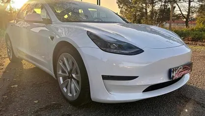 Usado 2021 Tesla Model 3 Sedan | € 26.900 (Bom preço)