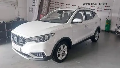 Branco Usado 2020 MG ZS Comfort SUV | € 15.490 (Preço justo)