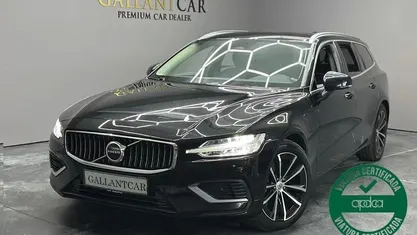 Usado 2023 Volvo V60 Core Carrinha | € 37.500 (Preço justo)