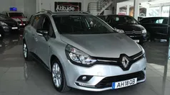Cinza Usado 2021 Renault Clio V LIMITED Carrinha | € 14.790 (Preço justo)