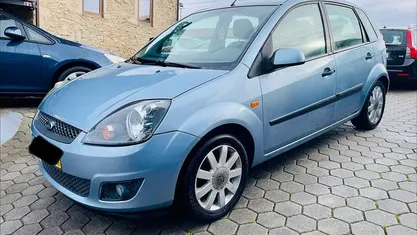 Usado Ford Fiesta 75 HP (55 kW) 2006 Citadino