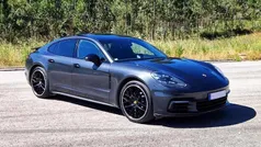 Cinzento Usado 2017 Porsche Panamera 4S Sedan | € 84.900