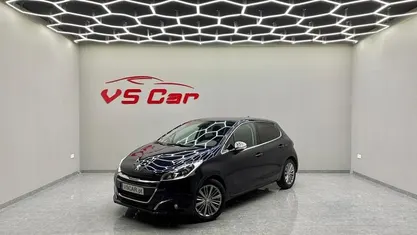 Azul Usado 2019 Peugeot 208 Citadino | € 11.500 (Preço justo)