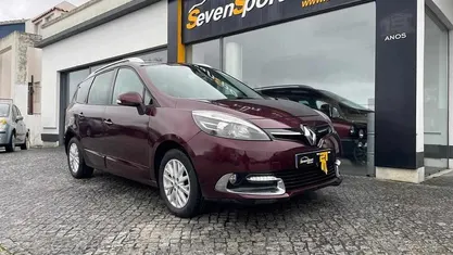 Outra Usado 2014 Renault Grand Scénic III Monovolume | € 10.500 (Preço justo)