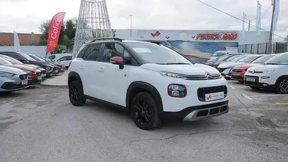Branco Usado 2021 Citroën C3 PureTech Citadino | € 12.950 (Preço justo)