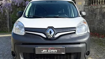 Usado Renault Kangoo Business 95 HP (69 kW) 2020 Branco Monovolume