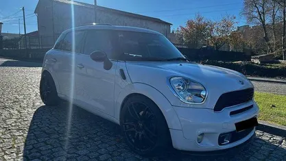 Branco Usado 2011 Mini Countryman SUV | € 14.500 (Preço justo)