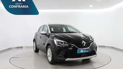 Usado Renault Captur 100 HP (73 kW) 2023 Preto SUV