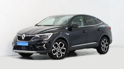 Preto Usado 2023 Renault Arkana SUV | € 25.900 (Preço justo)