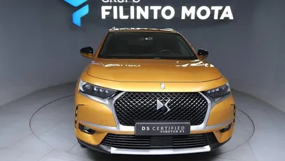 Amarelo Usado 2021 DS Automobiles DS7 Crossback Grand Chic SUV | € 32.990 (Preço justo)
