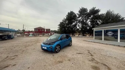 Usado 2018 BMW i3 Comfort Edition Citadino | € 14.900 (Preço justo)