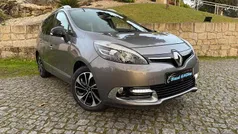 Cinzento Usado 2015 Renault Grand Scénic III Monovolume | € 12.999 (Preço justo)