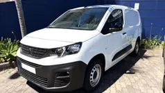 Branco Usado 2024 Peugeot Partner Monovolume | € 22.000 (Caro)