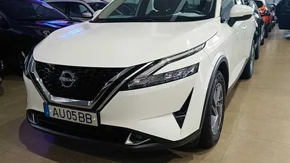 Usado Nissan Qashqai 140 HP (102 kW) 2022 Branco SUV