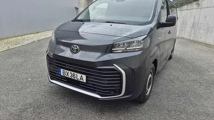 Usado 2025 Toyota Proace Monovolume | € 30.000 (Super Preço)