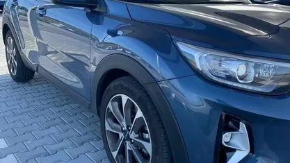 Usado 2024 Kia Stonic SUV | € 19.000 (Preço justo)