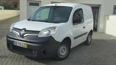 Branco Usado 2017 Renault Kangoo Monovolume | € 6.000 (Preço justo)