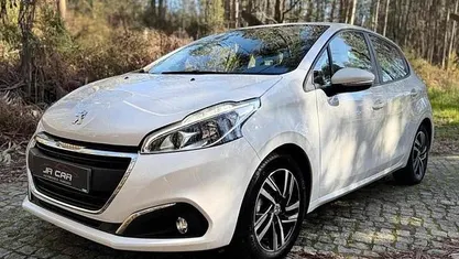 Usado 2018 Peugeot 208 Active Citadino | € 10.999 (Preço justo)