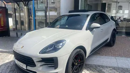 Cinzento Usado 2019 Porsche Macan SUV | € 67.500