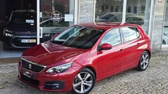 Vermelho Usado 2018 Peugeot 308 Active Citadino | € 11.950 (Preço justo)