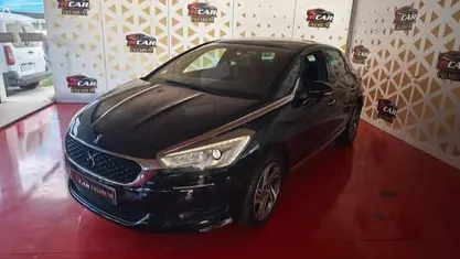 Preto Usado 2016 Citroën DS5 Citadino | € 16.499 (Preço justo)